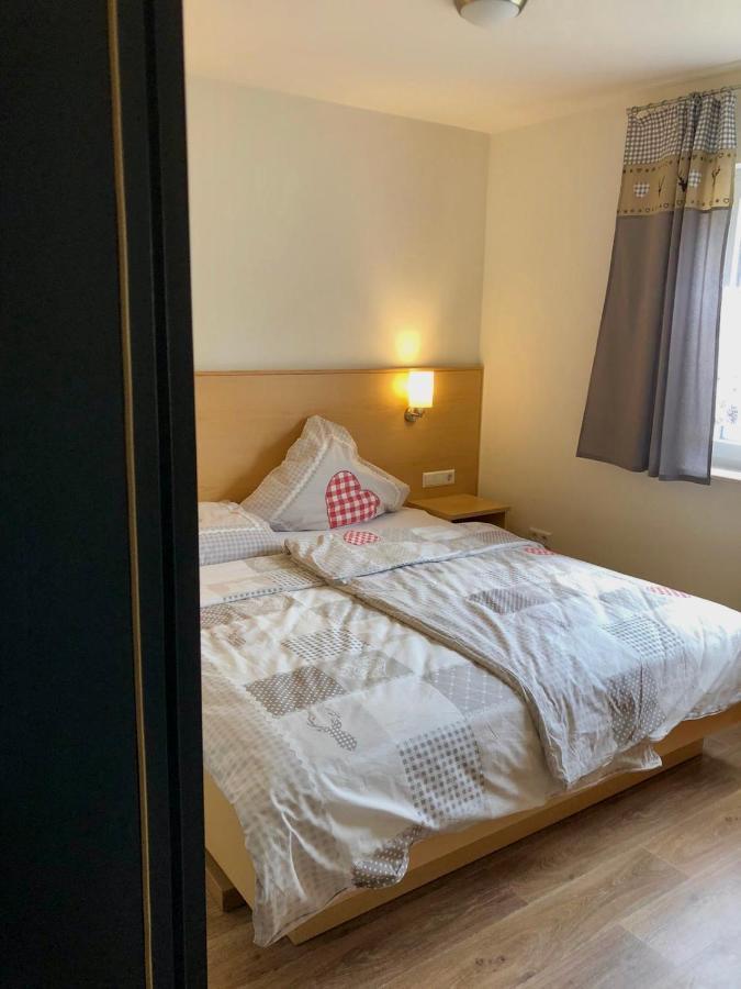 Ferienhaus Moni Mit 2 Separaten Wohnungen Am Silbersee Frielendorf Exteriér fotografie