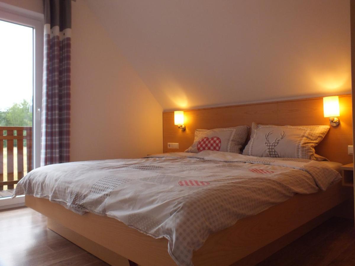 Ferienhaus Moni Mit 2 Separaten Wohnungen Am Silbersee Frielendorf Exteriér fotografie