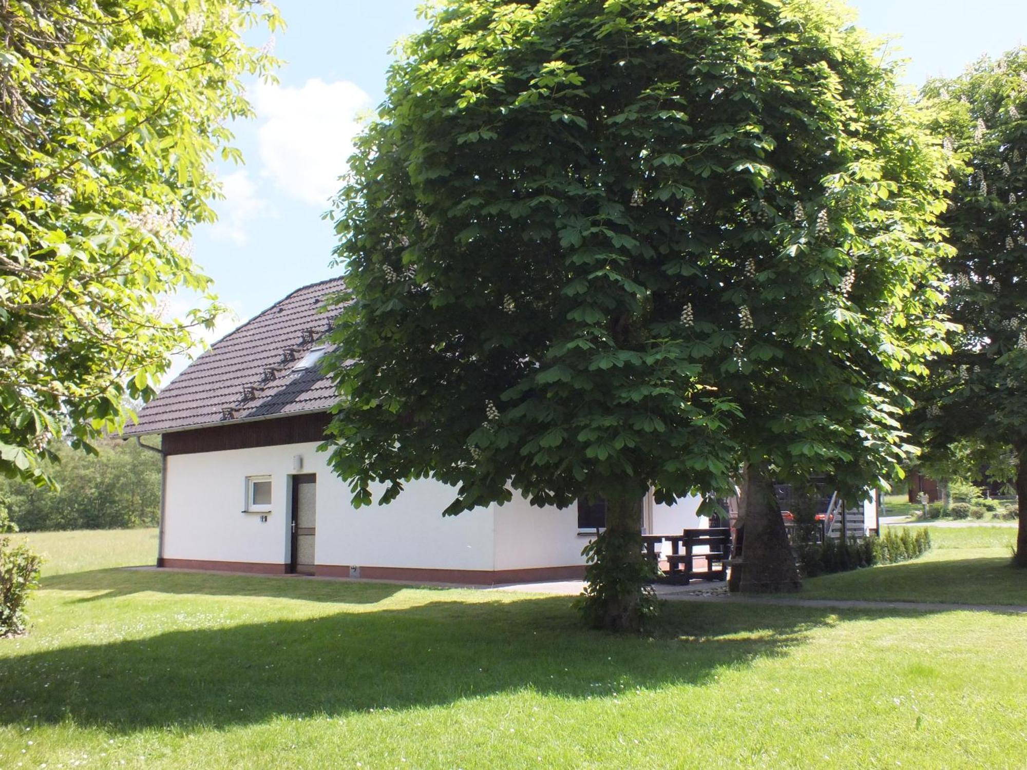 Ferienhaus Moni Mit 2 Separaten Wohnungen Am Silbersee Frielendorf Exteriér fotografie